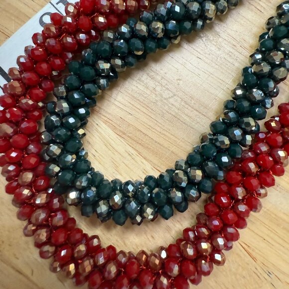Red Green Faceted Beaded Necklaces Stretch Bracelet Set, Holiday, Glam, Festive - Picture 9 of 10